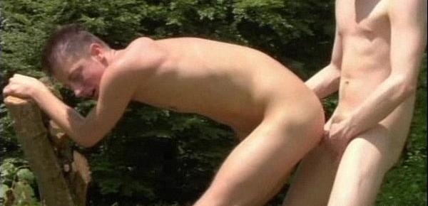  Forest Hump Two Naughty Twinks Outdoors Fuck